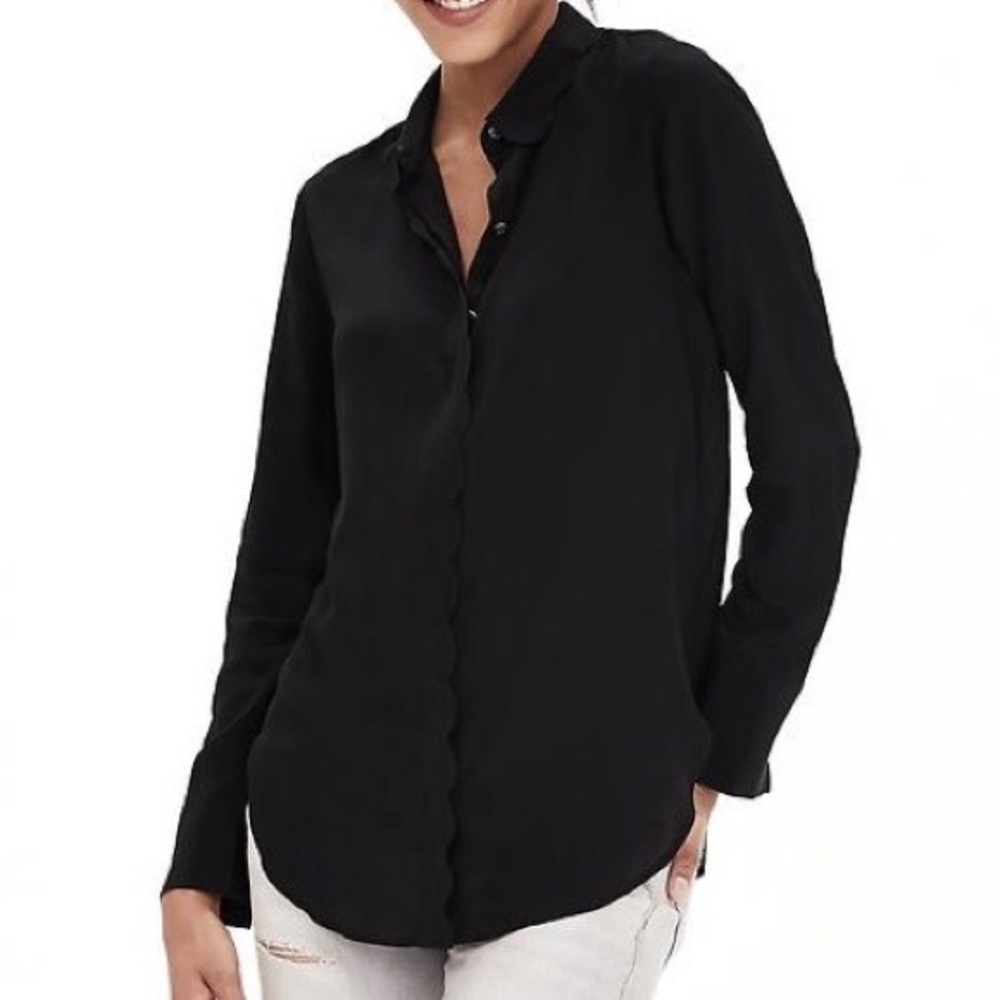 Banana Republic silk collared shirt